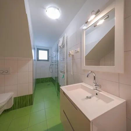 Appartement-edelweiss 아파트 *