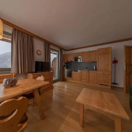 Appartement-edelweiss * אלטנמרקט אים פונגאו