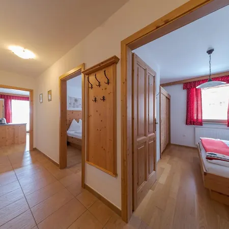 Appartement-edelweiss 아파트